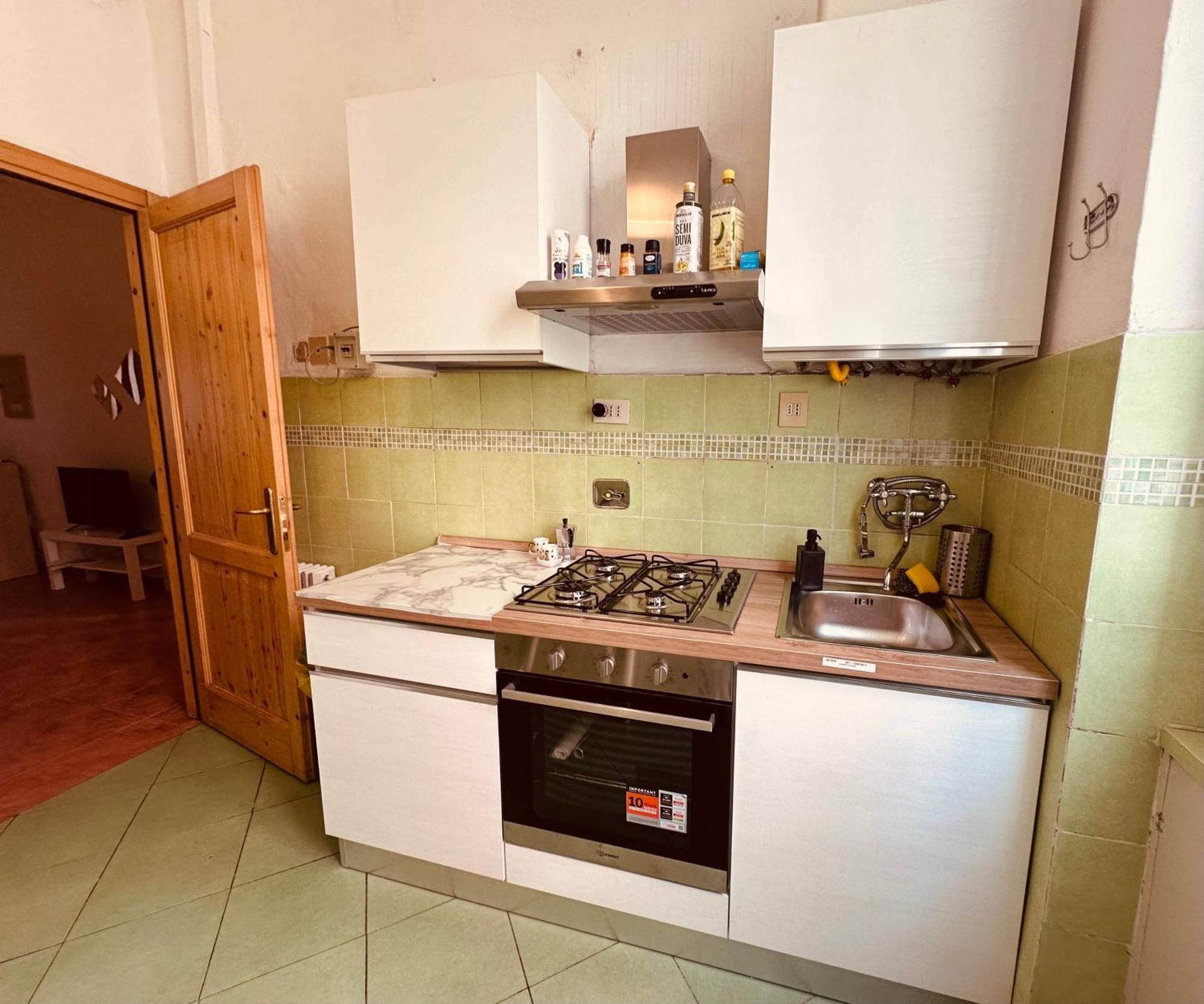 Near The City Center,brignole Station Apartment Genua